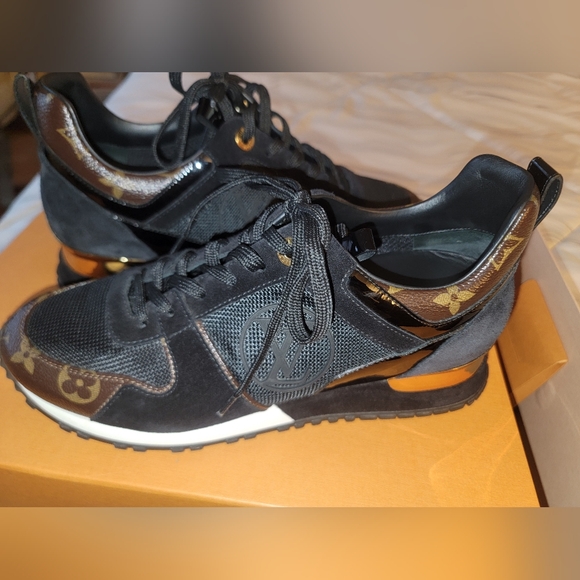 Louis Vuitton run away sneaker - Picture 4 of 6